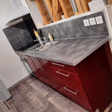 Joli Appartement T2 Agglo Troyes Sainte-Savine Bagian luar foto